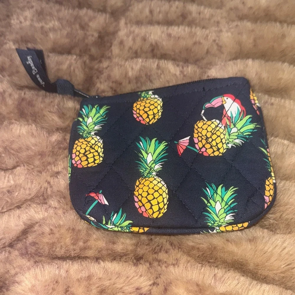 Vera Bradley blue Pineapple zippered coin purse / small Bag, NWOT